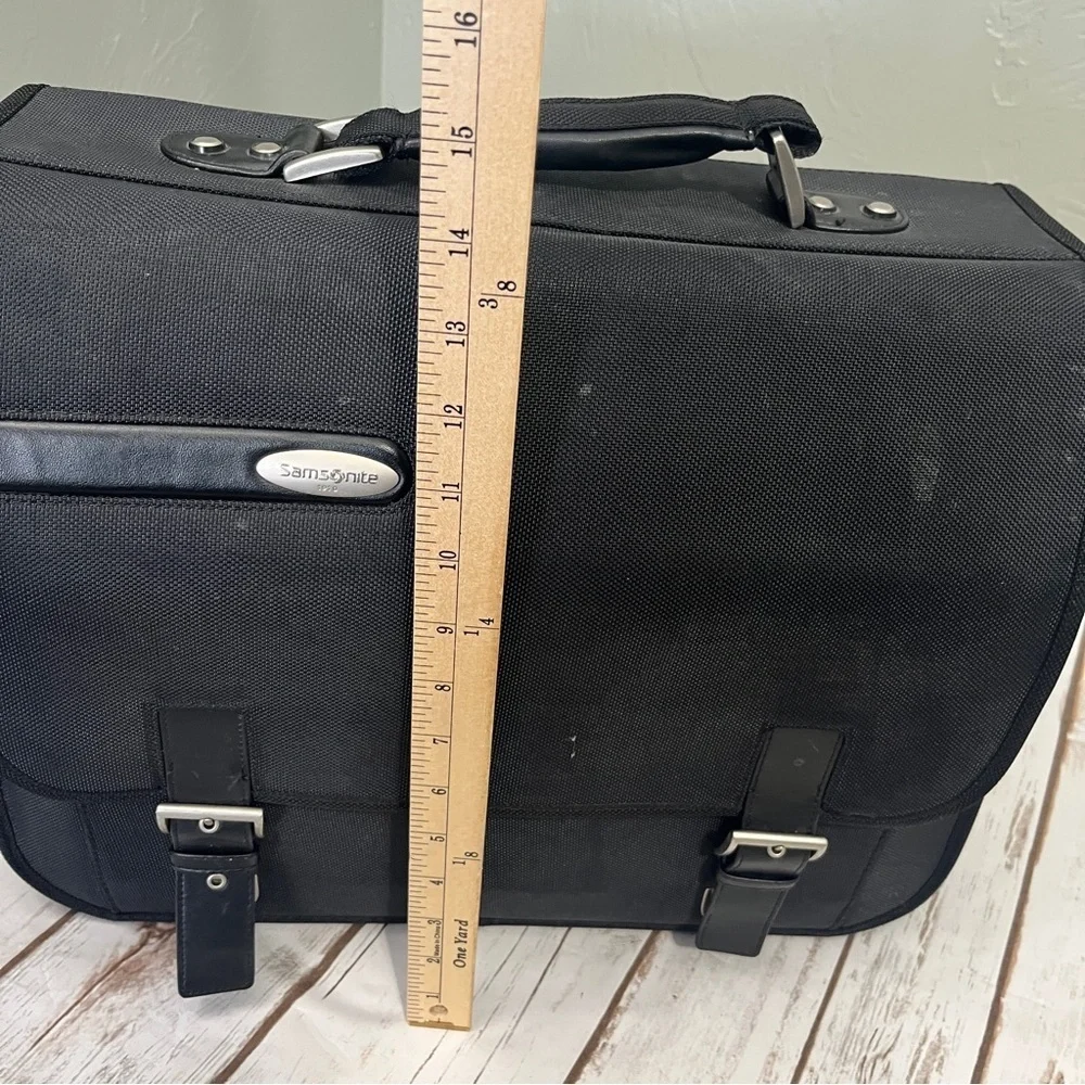 Samsonite Laptop Carry On‎ Bag Luggage